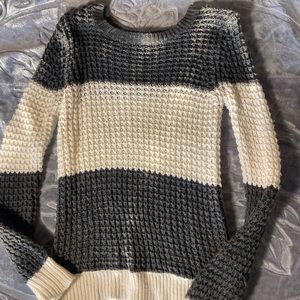 rue 21 oversized knitted sweatshirt!